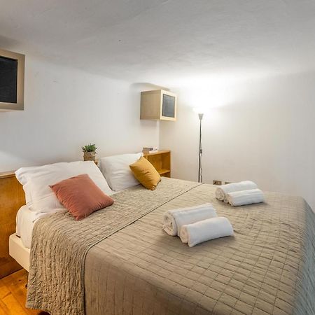 Apartamento Ausonio 14 Milán Exterior foto